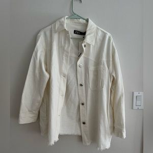 ZARA WHITE BUTTON UP OVERSIZED JACKET with tags